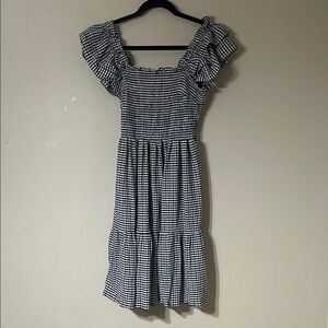 Chic Black and White Gingham Midi Dress